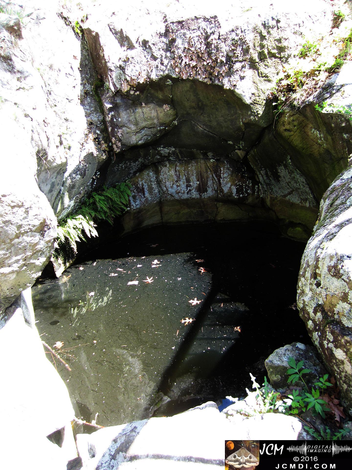 Taylors Falls (Minnesota) deep pothole in basalt rock